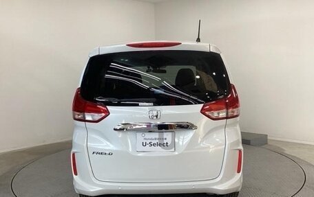 Honda Freed II, 2021 год, 1 217 009 рублей, 6 фотография