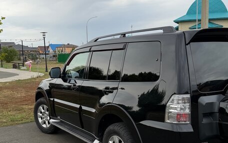 Mitsubishi Pajero IV, 2013 год, 2 150 000 рублей, 2 фотография