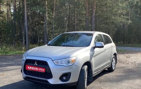 Mitsubishi ASX I рестайлинг, 2013 год, 1 250 000 рублей, 2 фотография