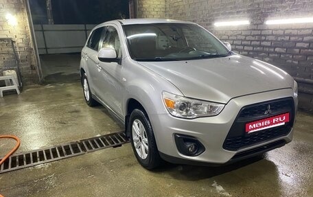 Mitsubishi ASX I рестайлинг, 2013 год, 1 250 000 рублей, 20 фотография