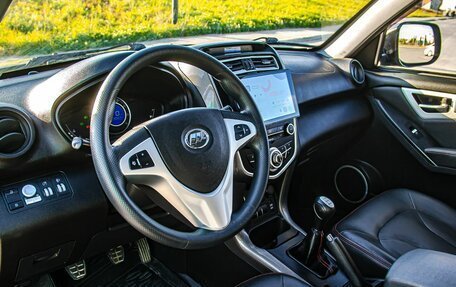 Lifan X60 I рестайлинг, 2017 год, 650 000 рублей, 15 фотография