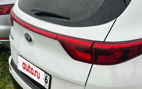 KIA Sportage IV рестайлинг, 2018 год, 1 950 000 рублей, 6 фотография