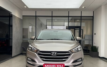 Hyundai Tucson III, 2017 год, 2 095 000 рублей, 2 фотография