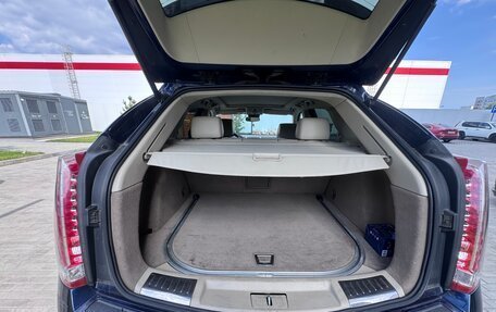 Cadillac SRX II рестайлинг, 2011 год, 850 000 рублей, 18 фотография