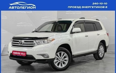 Toyota Highlander III, 2012 год, 2 350 000 рублей, 1 фотография