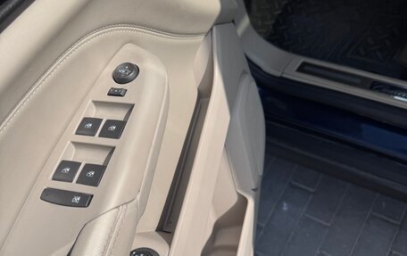 Cadillac SRX II рестайлинг, 2011 год, 850 000 рублей, 29 фотография
