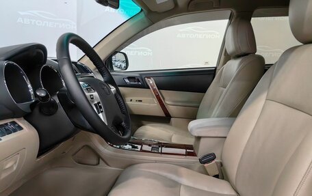 Toyota Highlander III, 2012 год, 2 350 000 рублей, 10 фотография