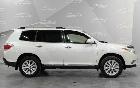 Toyota Highlander III, 2012 год, 2 350 000 рублей, 6 фотография