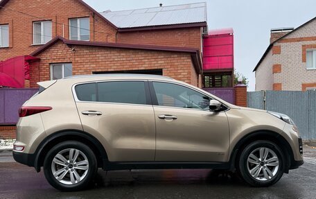 KIA Sportage IV рестайлинг, 2017 год, 2 050 000 рублей, 4 фотография