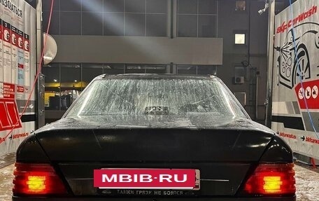 Mercedes-Benz W124, 1992 год, 300 000 рублей, 7 фотография