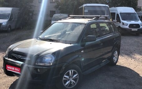 Hyundai Tucson III, 2008 год, 850 000 рублей, 1 фотография