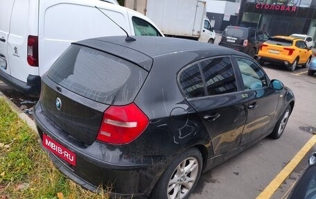 BMW 1 серия, 2008 год, 650 000 рублей, 2 фотография