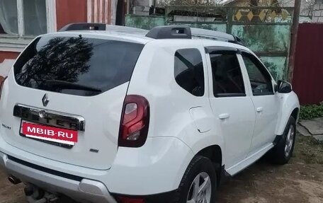 Renault Duster I рестайлинг, 2016 год, 980 000 рублей, 2 фотография