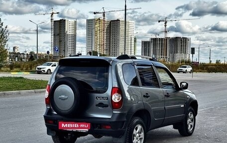 Chevrolet Niva I рестайлинг, 2013 год, 525 000 рублей, 6 фотография