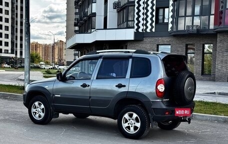 Chevrolet Niva I рестайлинг, 2013 год, 525 000 рублей, 9 фотография