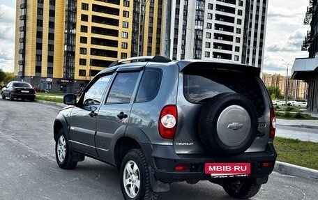 Chevrolet Niva I рестайлинг, 2013 год, 525 000 рублей, 8 фотография