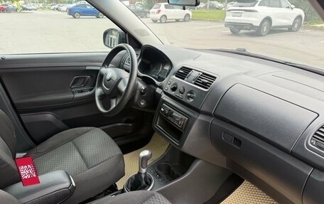 Skoda Fabia II, 2012 год, 490 000 рублей, 11 фотография