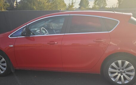 Opel Astra J, 2012 год, 590 000 рублей, 3 фотография