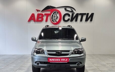 Chevrolet Niva I рестайлинг, 2018 год, 805 000 рублей, 2 фотография