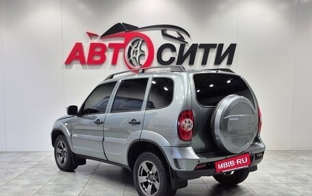Chevrolet Niva I рестайлинг, 2018 год, 805 000 рублей, 5 фотография