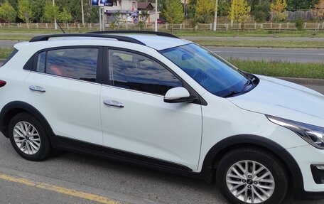 KIA Rio IV, 2018 год, 1 590 000 рублей, 2 фотография