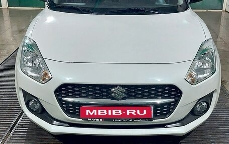 Suzuki Swift V, 2022 год, 1 650 000 рублей, 1 фотография