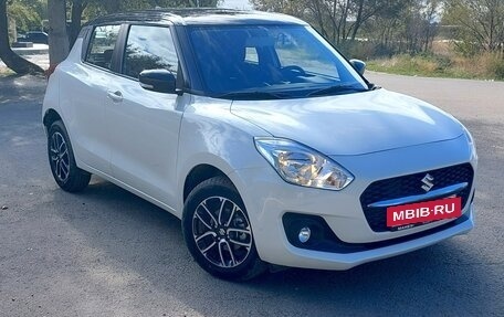 Suzuki Swift V, 2022 год, 1 650 000 рублей, 5 фотография
