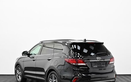 Hyundai Santa Fe III рестайлинг, 2017 год, 2 399 000 рублей, 4 фотография