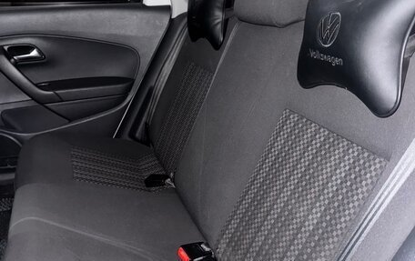 Volkswagen Polo VI (EU Market), 2019 год, 900 000 рублей, 9 фотография