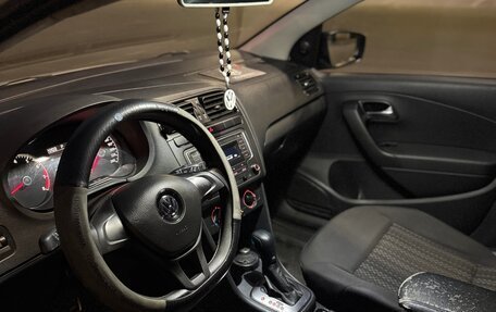 Volkswagen Polo VI (EU Market), 2019 год, 900 000 рублей, 7 фотография