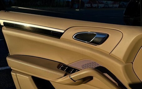 Porsche Cayenne III, 2011 год, 3 300 777 рублей, 8 фотография