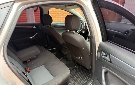Ford Mondeo IV, 2010 год, 850 000 рублей, 8 фотография