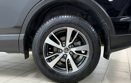 Toyota RAV4, 2018 год, 2 800 000 рублей, 19 фотография