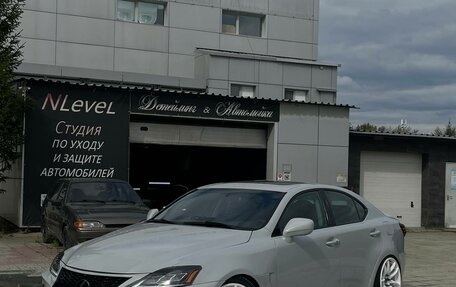 Lexus IS II рестайлинг 2, 2005 год, 2 150 000 рублей, 1 фотография