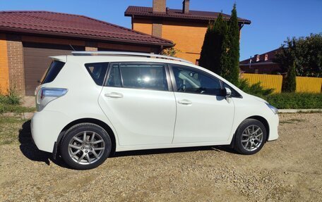 Toyota Verso I, 2013 год, 1 450 000 рублей, 21 фотография
