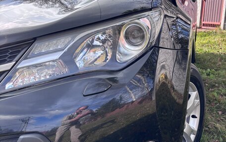 Toyota RAV4, 2013 год, 1 790 000 рублей, 11 фотография