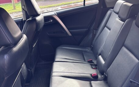 Toyota RAV4, 2013 год, 1 790 000 рублей, 27 фотография