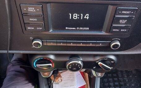 KIA Rio IV, 2021 год, 1 430 000 рублей, 10 фотография