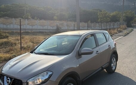 Nissan Qashqai, 2011 год, 990 000 рублей, 2 фотография