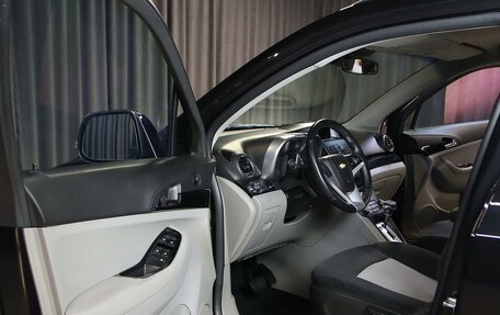 Chevrolet Orlando I, 2014 год, 999 000 рублей, 8 фотография