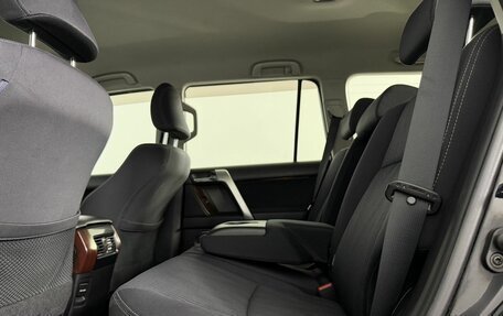 Toyota Land Cruiser Prado 150 рестайлинг 2, 2015 год, 2 989 000 рублей, 20 фотография