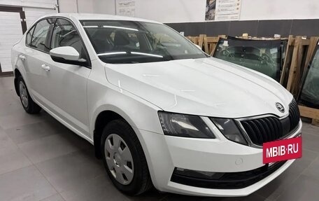 Skoda Octavia, 2020 год, 1 750 000 рублей, 3 фотография