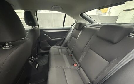Skoda Octavia, 2020 год, 1 750 000 рублей, 11 фотография