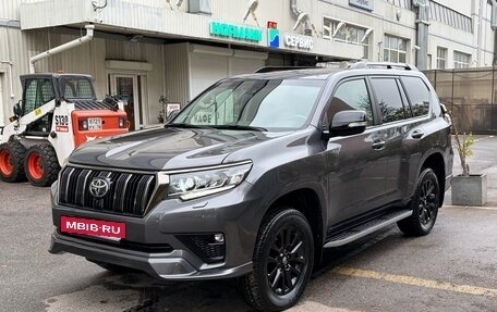 Toyota Land Cruiser Prado 150 рестайлинг 2, 2020 год, 6 950 000 рублей, 3 фотография