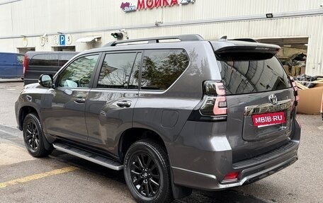 Toyota Land Cruiser Prado 150 рестайлинг 2, 2020 год, 6 950 000 рублей, 6 фотография