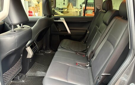 Toyota Land Cruiser Prado 150 рестайлинг 2, 2020 год, 6 950 000 рублей, 13 фотография