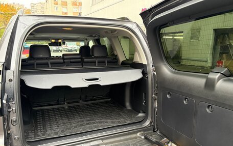 Toyota Land Cruiser Prado 150 рестайлинг 2, 2020 год, 6 950 000 рублей, 16 фотография