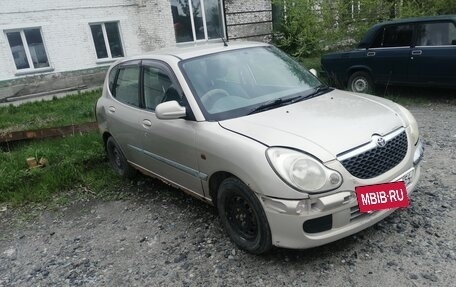 Toyota Duet, 2002 год, 180 000 рублей, 2 фотография