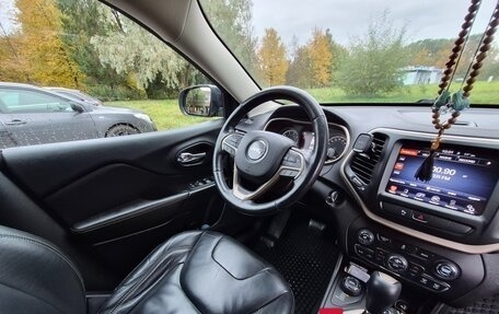Jeep Cherokee, 2014 год, 1 850 000 рублей, 19 фотография