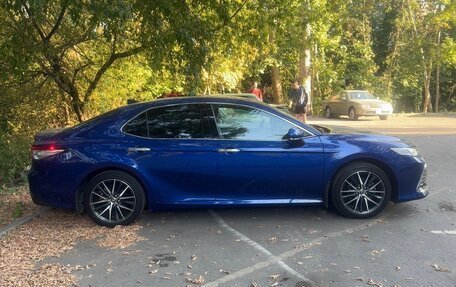 Toyota Camry, 2021 год, 3 700 000 рублей, 3 фотография